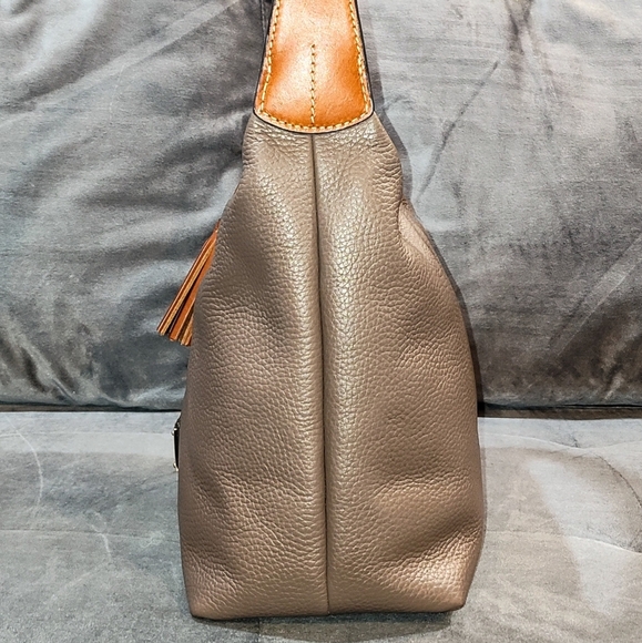 DOONEY & BOURKE PAIGE SAC PEBBLED LEATHER TASSLED HOBO BAG IN ELEPHANT BNWOT - Picture 8 of 17